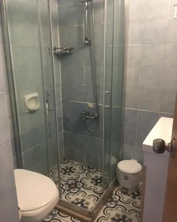 London Blue Hotel 3*