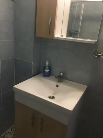 London Blue Hotel 3*