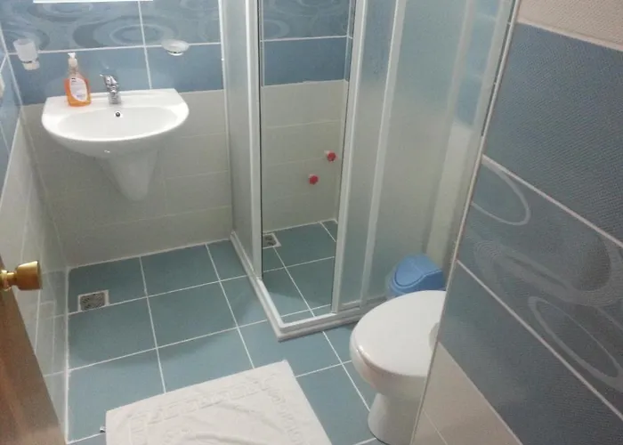 London Blue Hotel